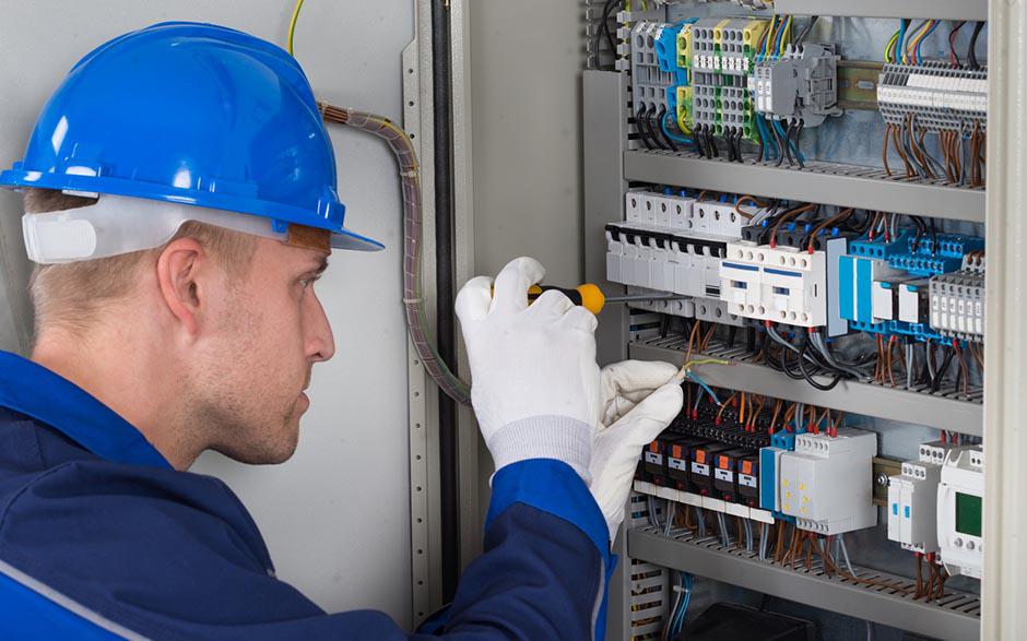 électricien dans le bâtiment Le Blanc-Mesnil